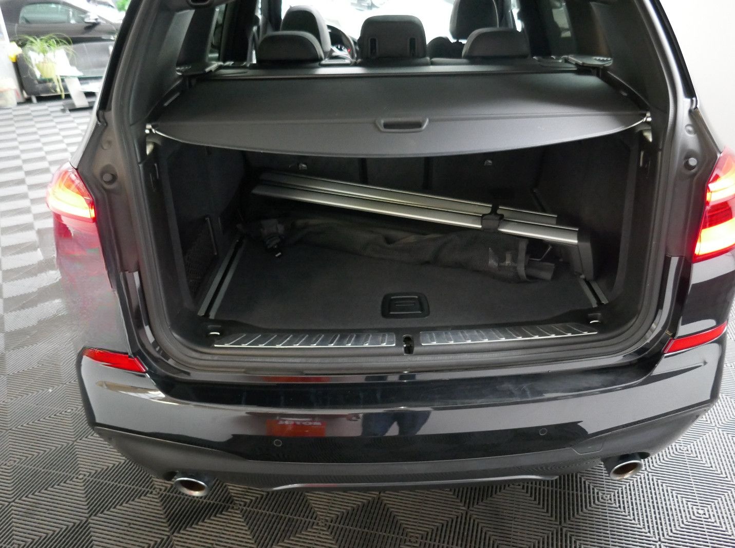 BMW X3 xDrive 20i M Sport *PANO*AHK*3 ZONEN KLIMAAU foto 13