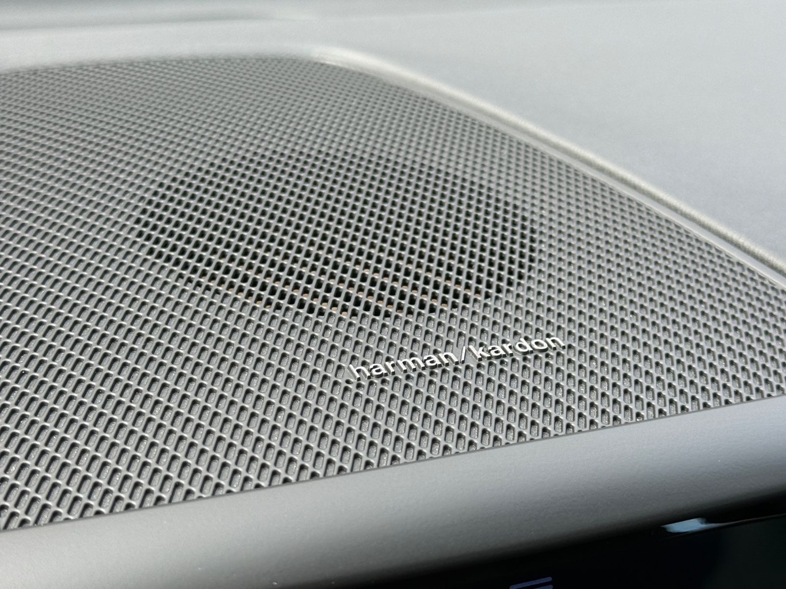 Volvo XC 60 D4 Momentum*Automatik*HUD*1.Hand*AHK*Leder foto 21