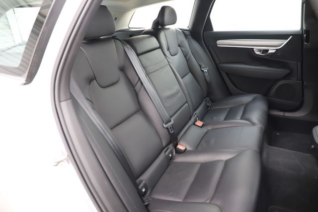 Volvo V90 2.0 D4 190PS Kombi Momentum AHK ACC foto 12
