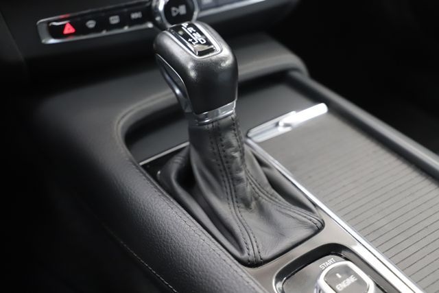 Volvo V90 2.0 D4 190PS Kombi Momentum AHK ACC foto 20