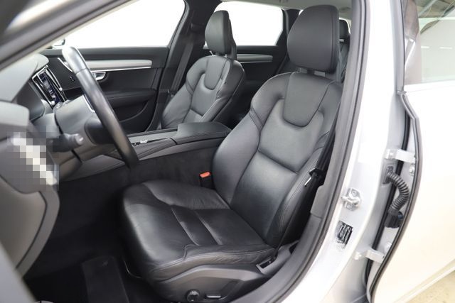 Volvo V90 2.0 D4 190PS Kombi Momentum AHK ACC foto 9