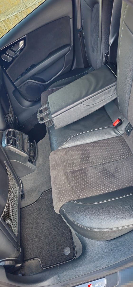 Audi A7 Sportback 3.0 TDI quattro sport selection foto 23