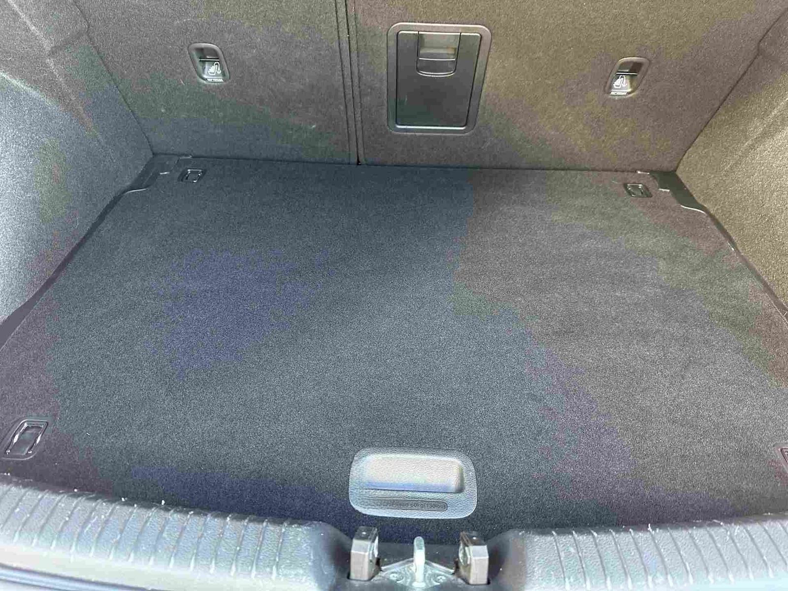 Hyundai i30 YES! Plus LED+Navi+SHZ+Kamera+Tempomat+LMR+ foto 8