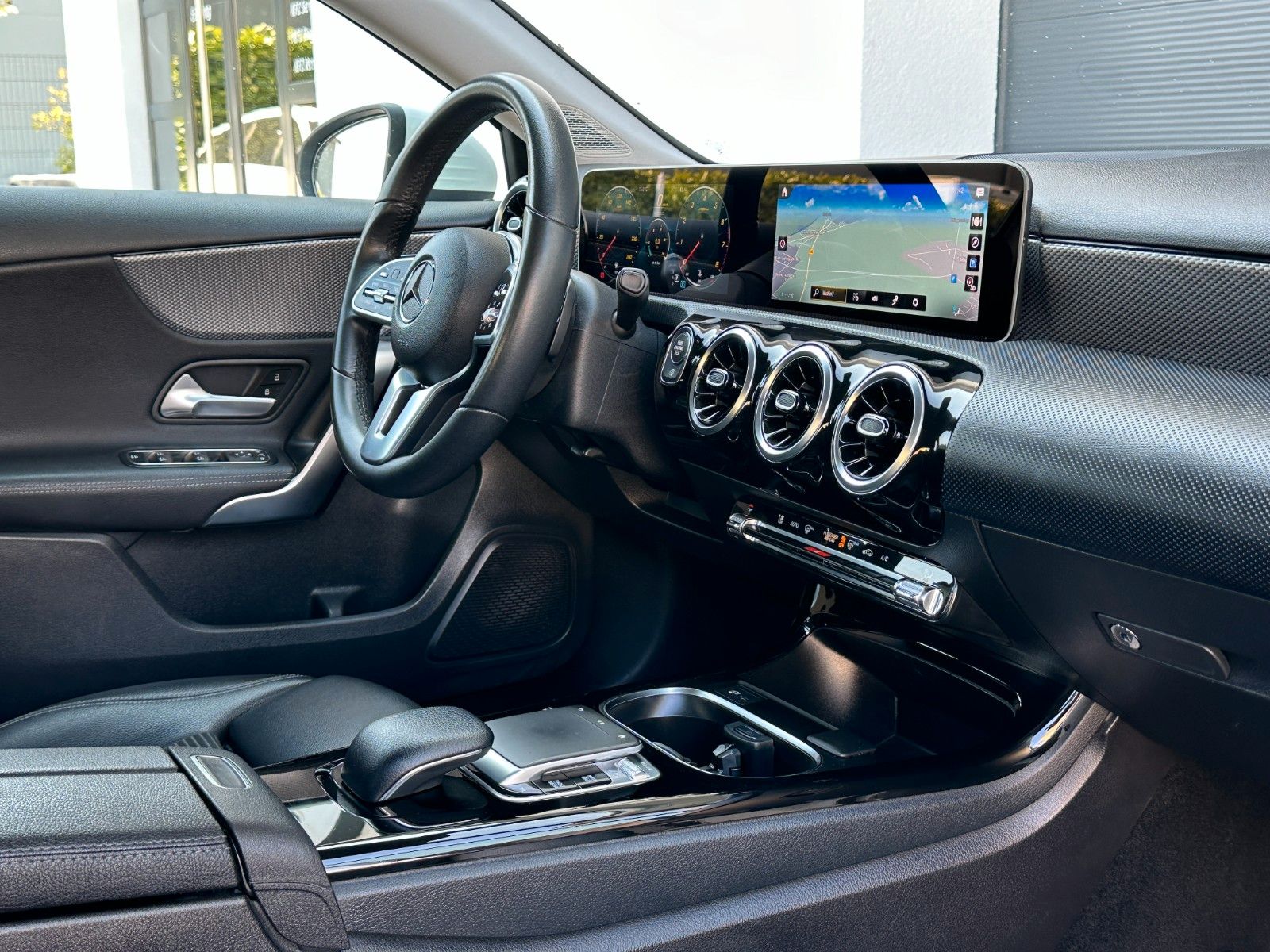 Mercedes-Benz A 250 7G*PROGRESSIVE*CARBON*SHZ*DIG-TACHO*PDC* foto 13