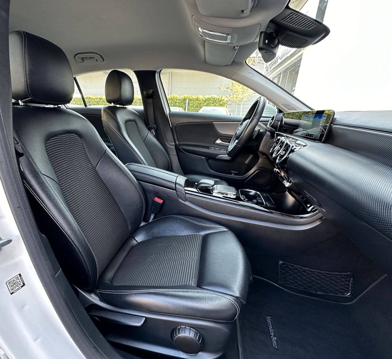 Mercedes-Benz A 250 7G*PROGRESSIVE*CARBON*SHZ*DIG-TACHO*PDC* foto 6