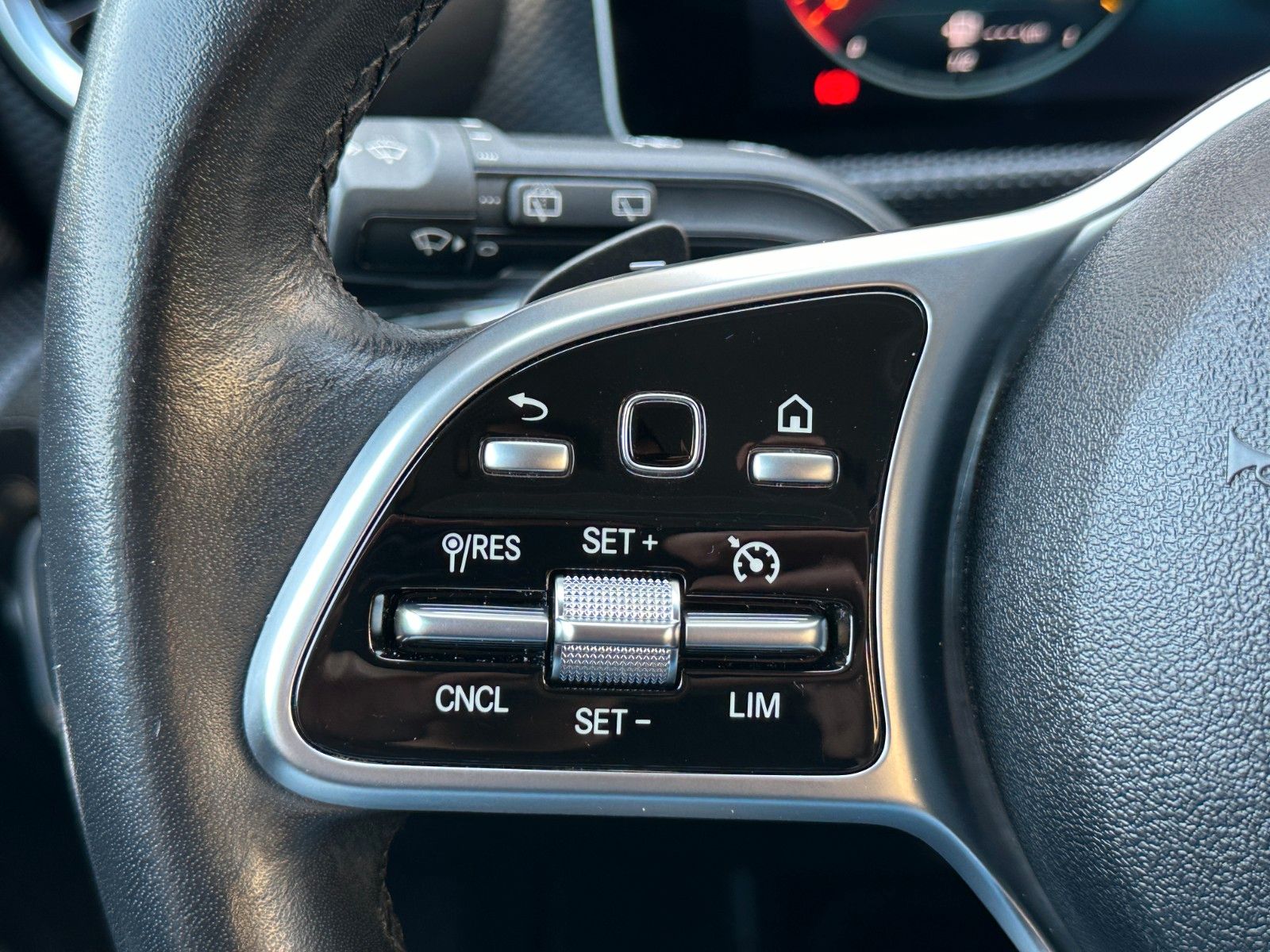 Mercedes-Benz A 250 7G*PROGRESSIVE*CARBON*SHZ*DIG-TACHO*PDC* foto 8