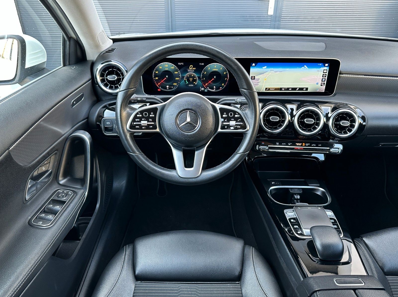 Mercedes-Benz A 250 7G*PROGRESSIVE*CARBON*SHZ*DIG-TACHO*PDC* foto 10