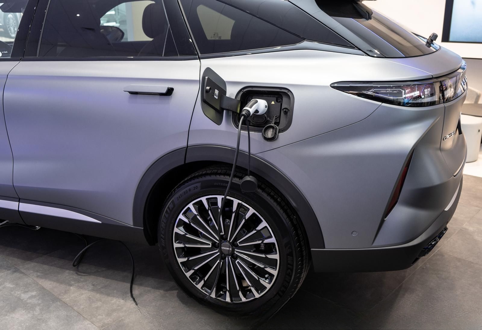 OMODA Omoda 9 Superhybrid 1.5l,ACC,360°,Pano,Head-Up foto 6