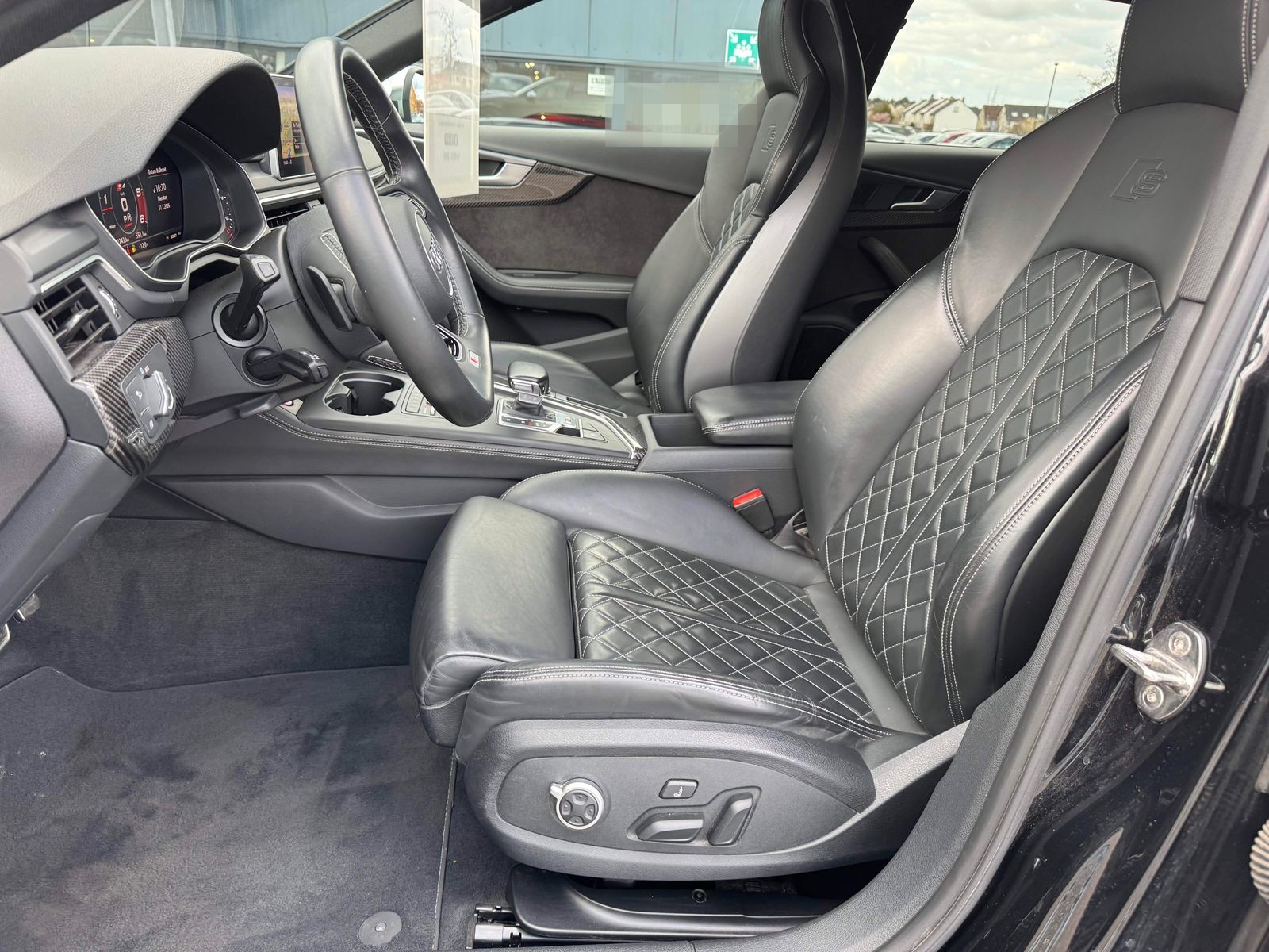 Audi S4 Avant 3.0 TDI Tip-Tr. ACC AHK MATRIX B&O 19" foto 12