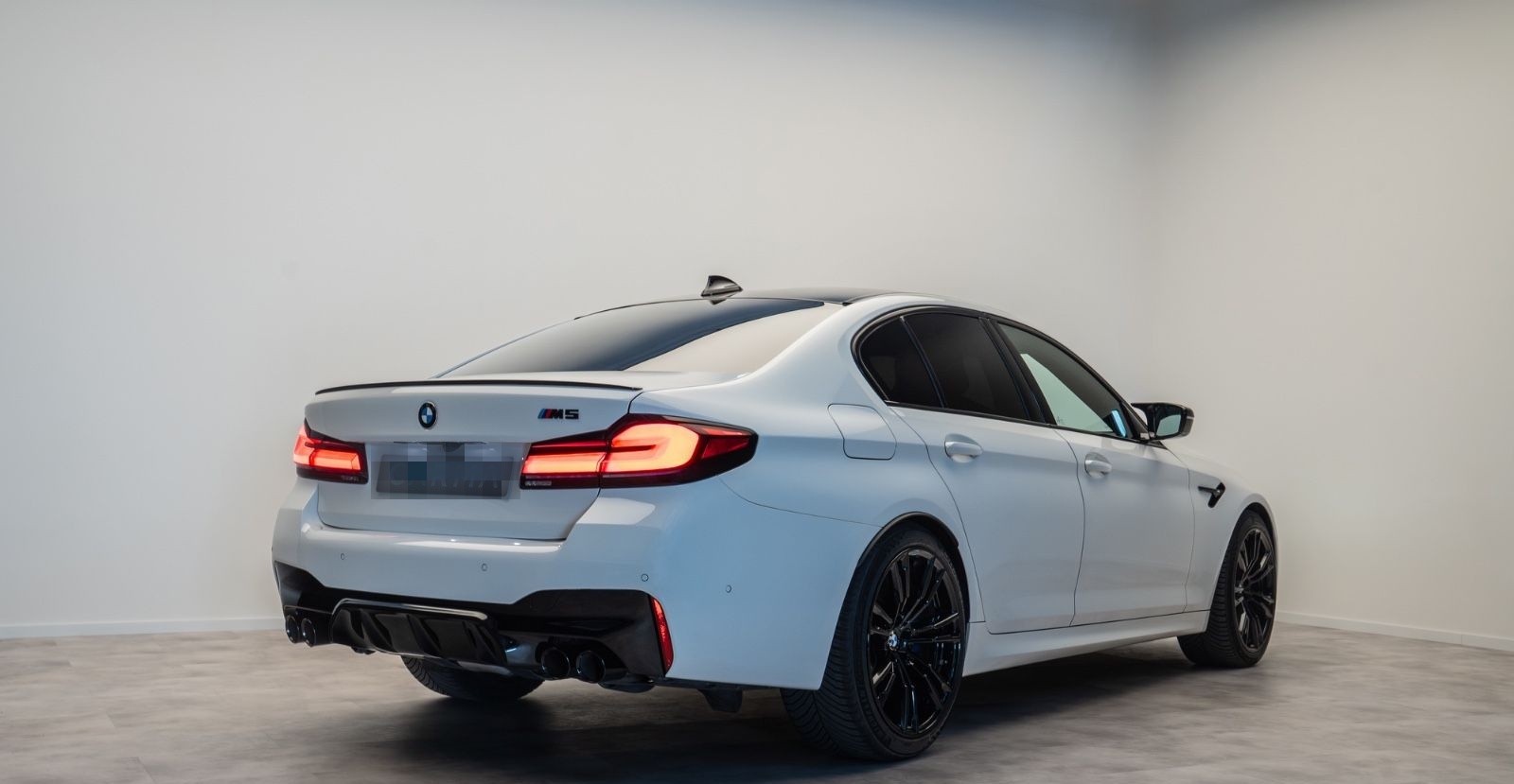 BMW M5 LCI / xDrive / B&W / Carbon / HeadUP / M Sitz foto 4