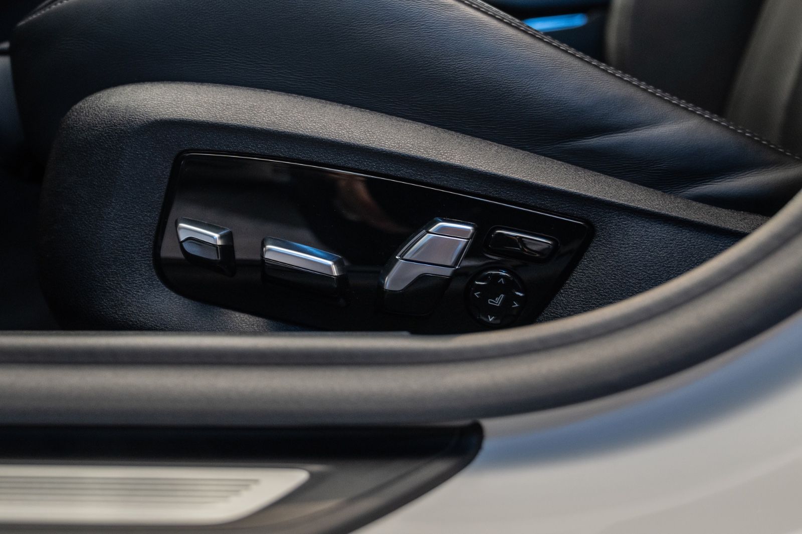 BMW M5 LCI / xDrive / B&W / Carbon / HeadUP / M Sitz foto 9