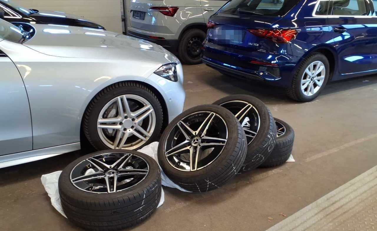 Mercedes-Benz C 220 d T AMG Line 4Matic AHK Pano S-Dach SpoSi foto 13