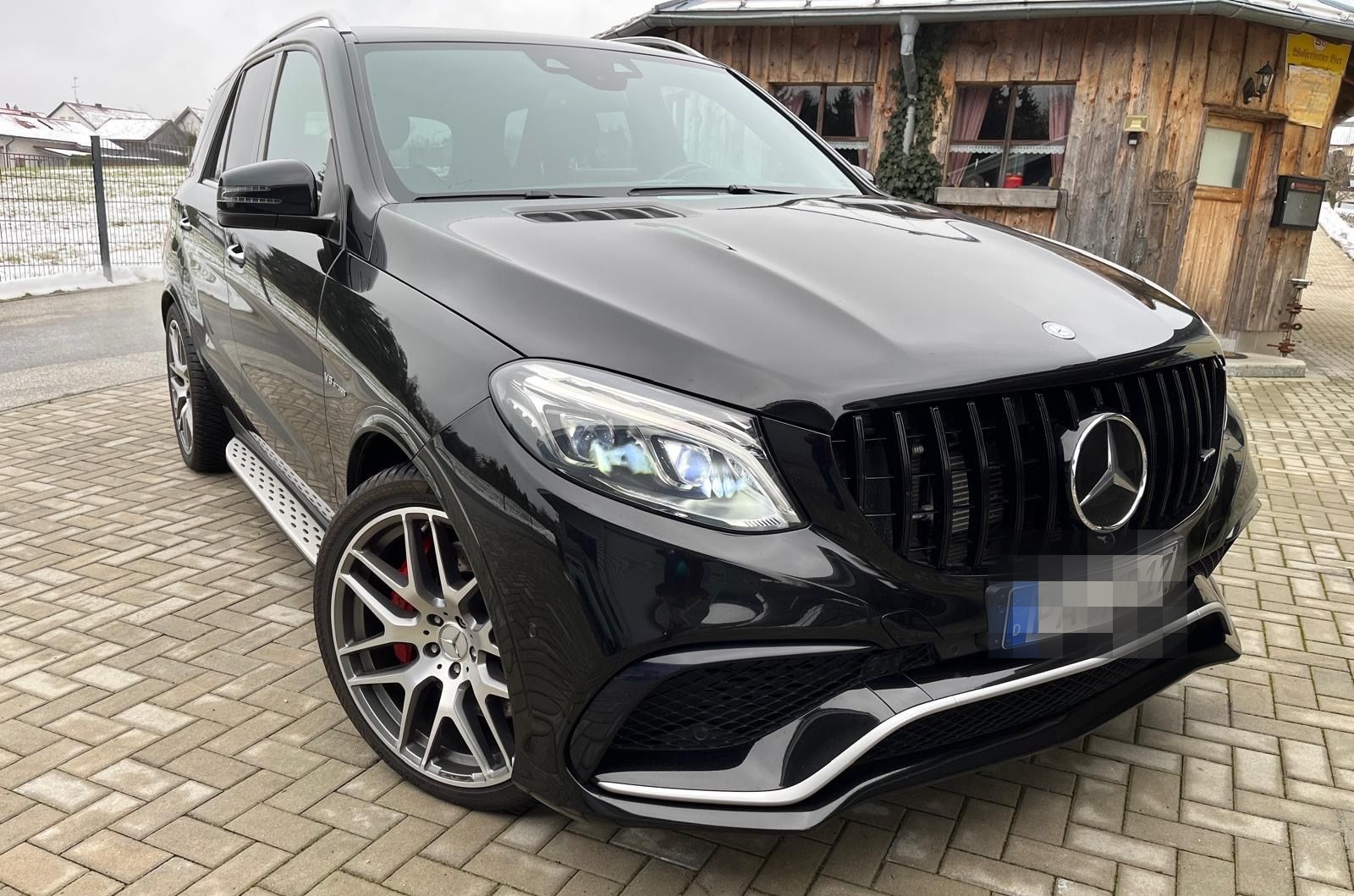 Mercedes-Benz GLE 63 AMG 4Matic foto 7