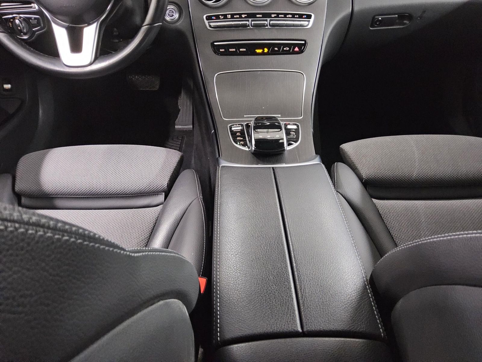 Mercedes-Benz C 220 T d Avantgarde T-Leder Navi LED Night RfK foto 6