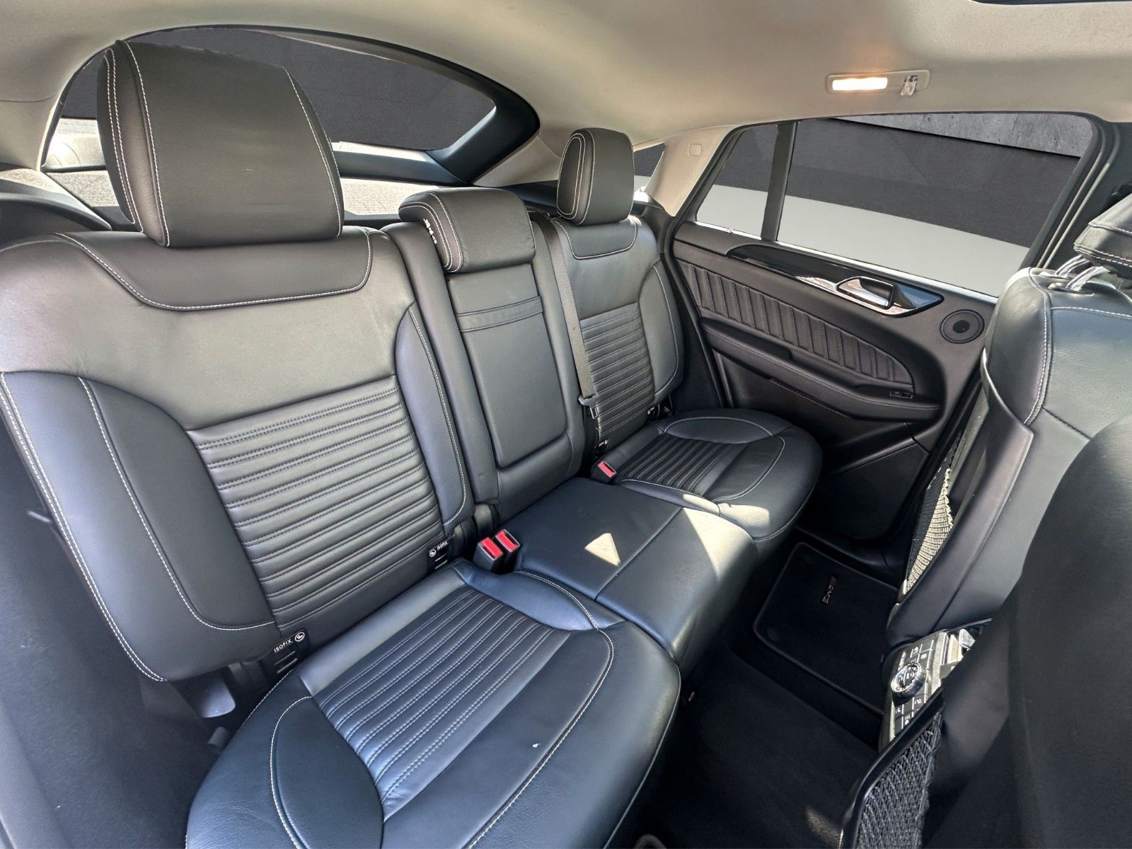 Mercedes-Benz GLE 350 d 4M AMG Line Pano DTR LED 360° H&K AHK foto 13