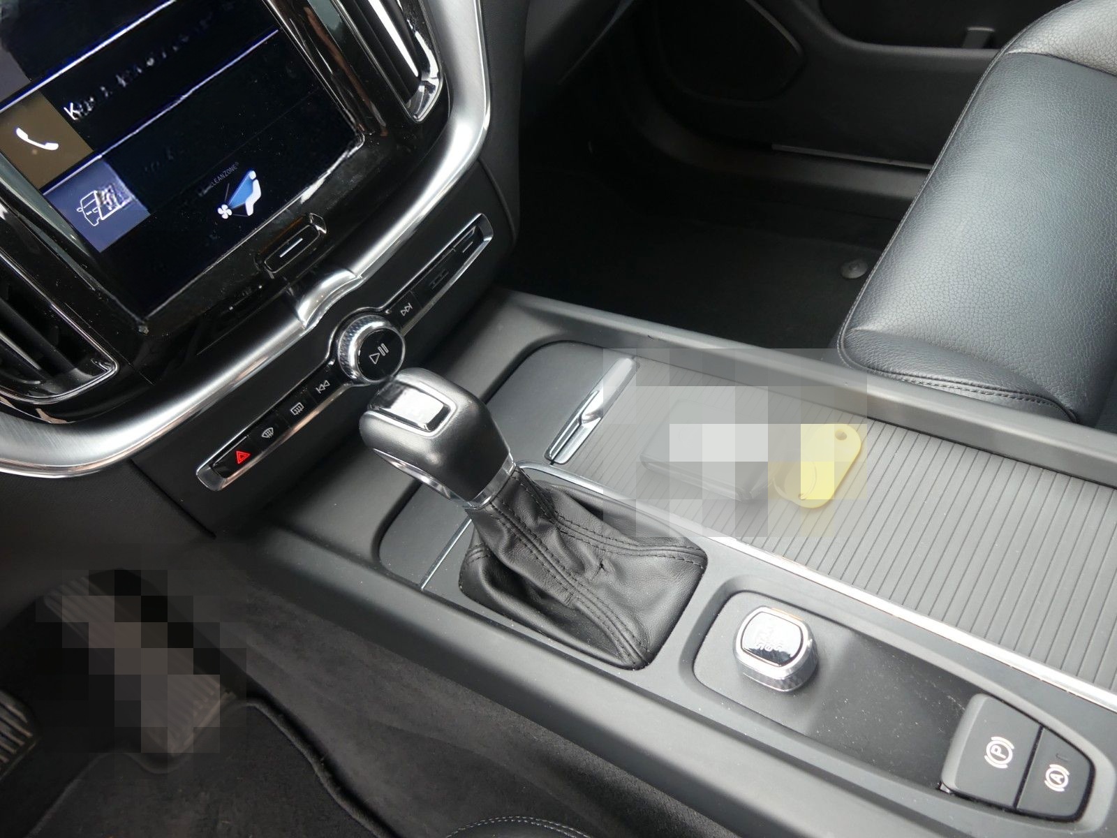 Volvo XC60 Momentum Vollleder*AHK*Navi*SHZ*ab 299€ foto 21