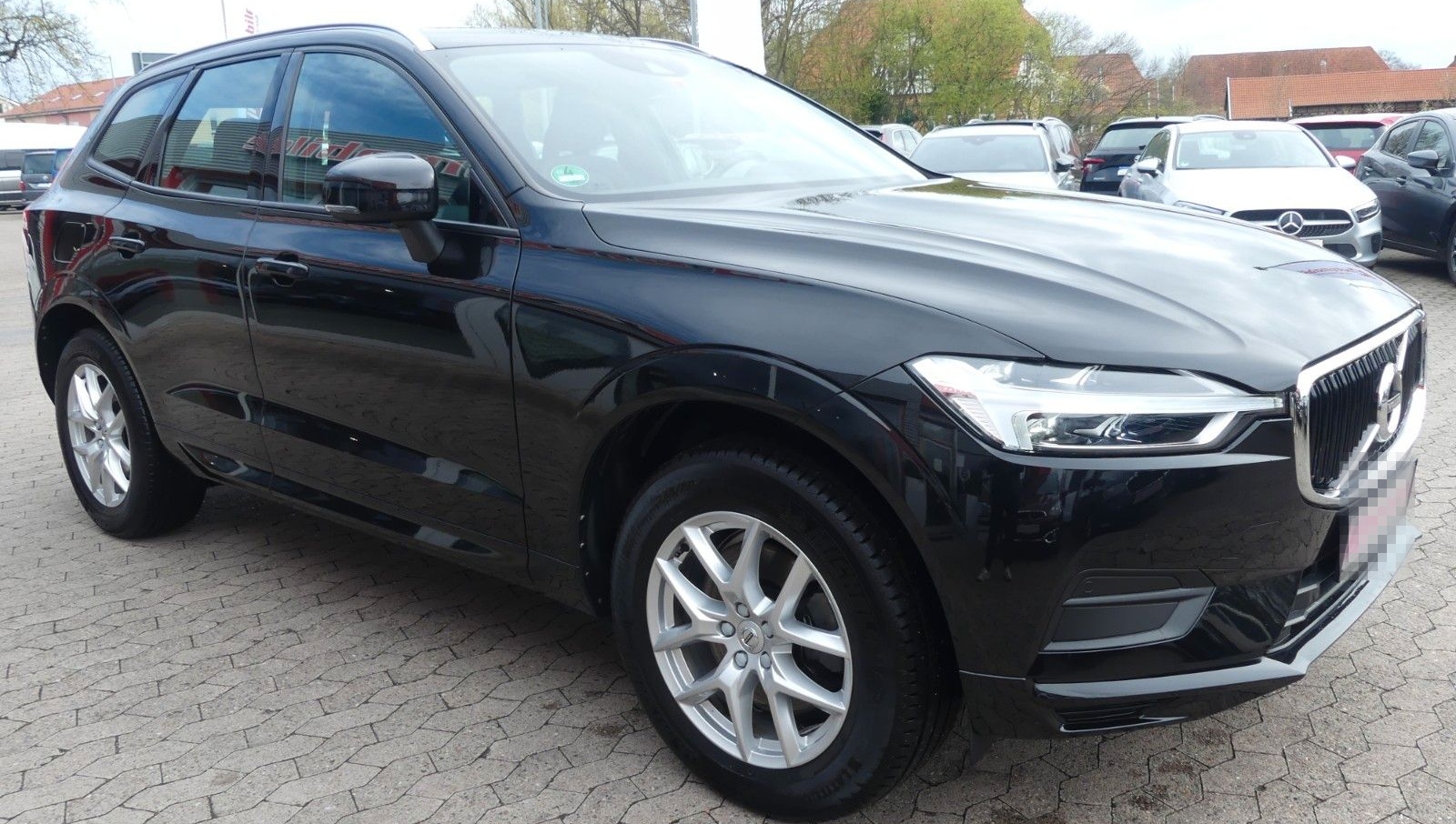 Volvo XC60 Momentum Vollleder*AHK*Navi*SHZ*ab 299€ foto 8