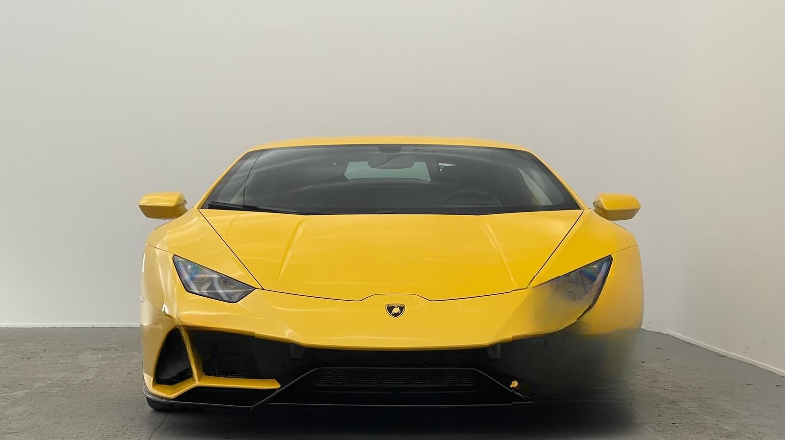 Lamborghini EVO AWD MY22 LIFT KAM CARBON SENSONUM foto 5