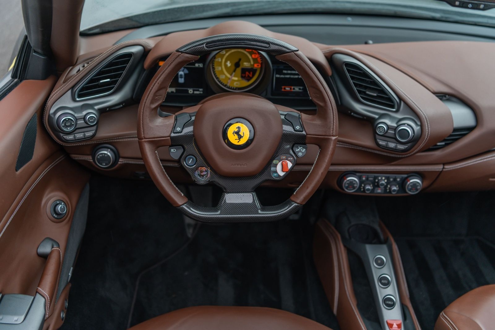 Ferrari 488 Spider HELE *SERVICE NEW*WARRANTY*ELEC.SEAT* foto 21