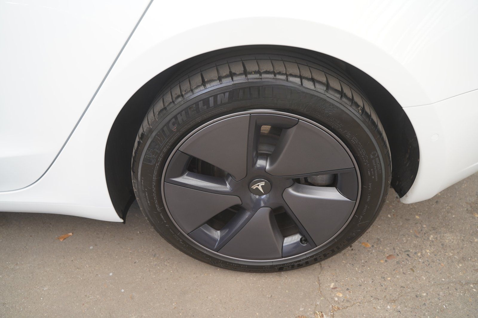 Tesla Model 3 Long Range AWD  *Mwst. ausweisbar* foto 14