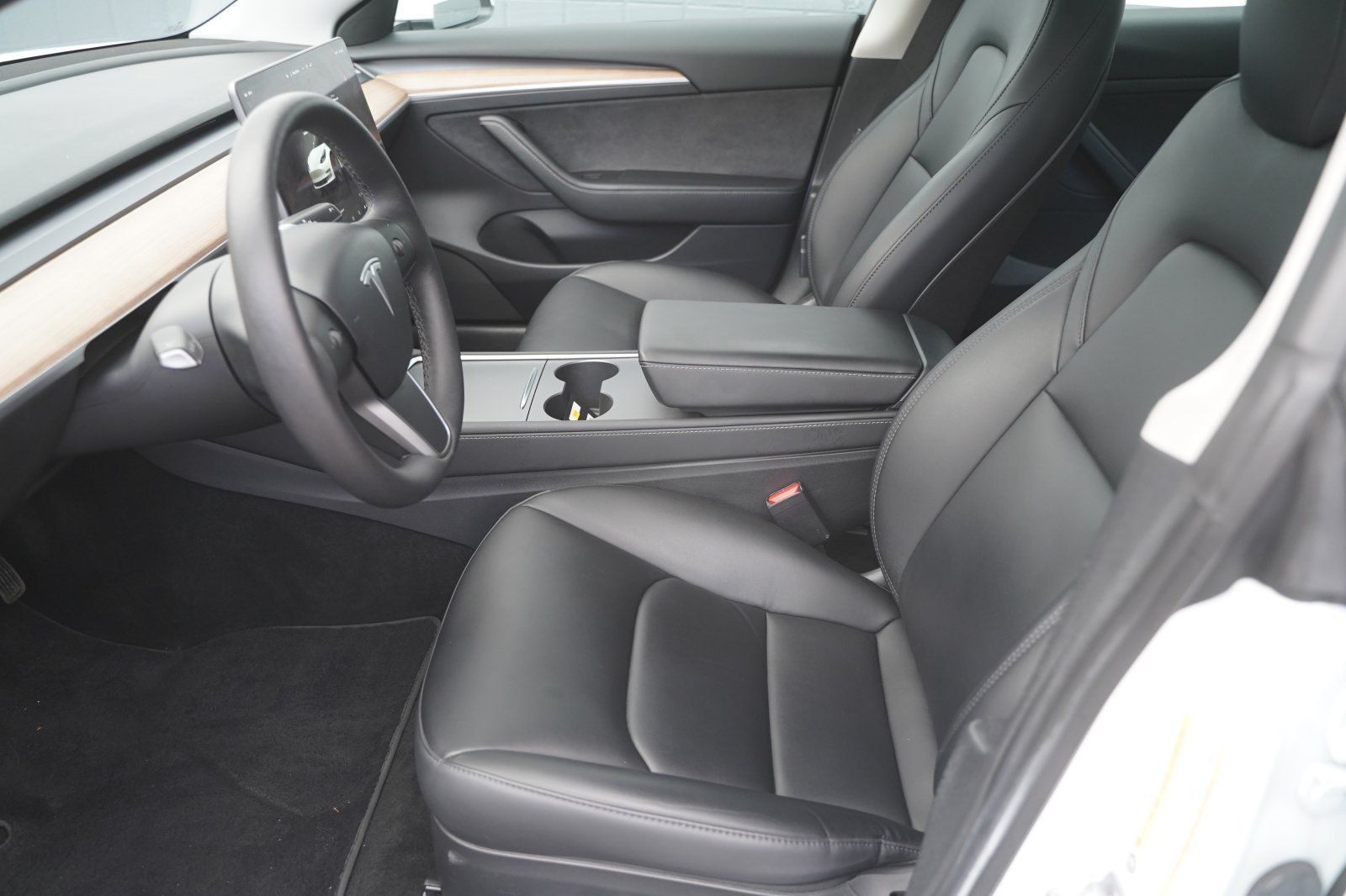 Tesla Model 3 Long Range AWD  *Mwst. ausweisbar* foto 10
