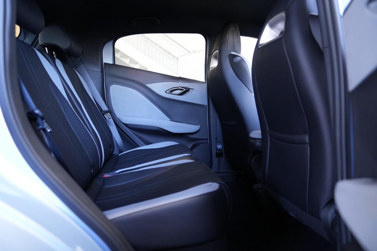 BYD Dolphin Comfort 43KWh Leder NAVI KAMERA 360 foto 15