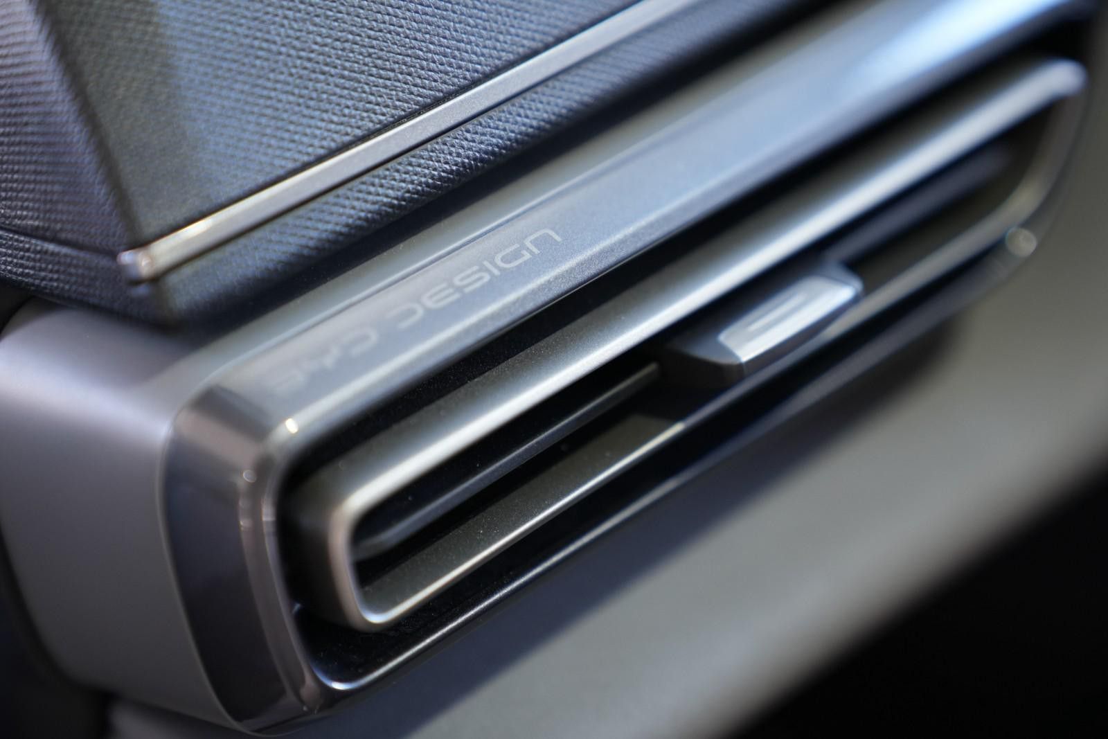 BYD Dolphin Comfort 43KWh Leder NAVI KAMERA 360 foto 19