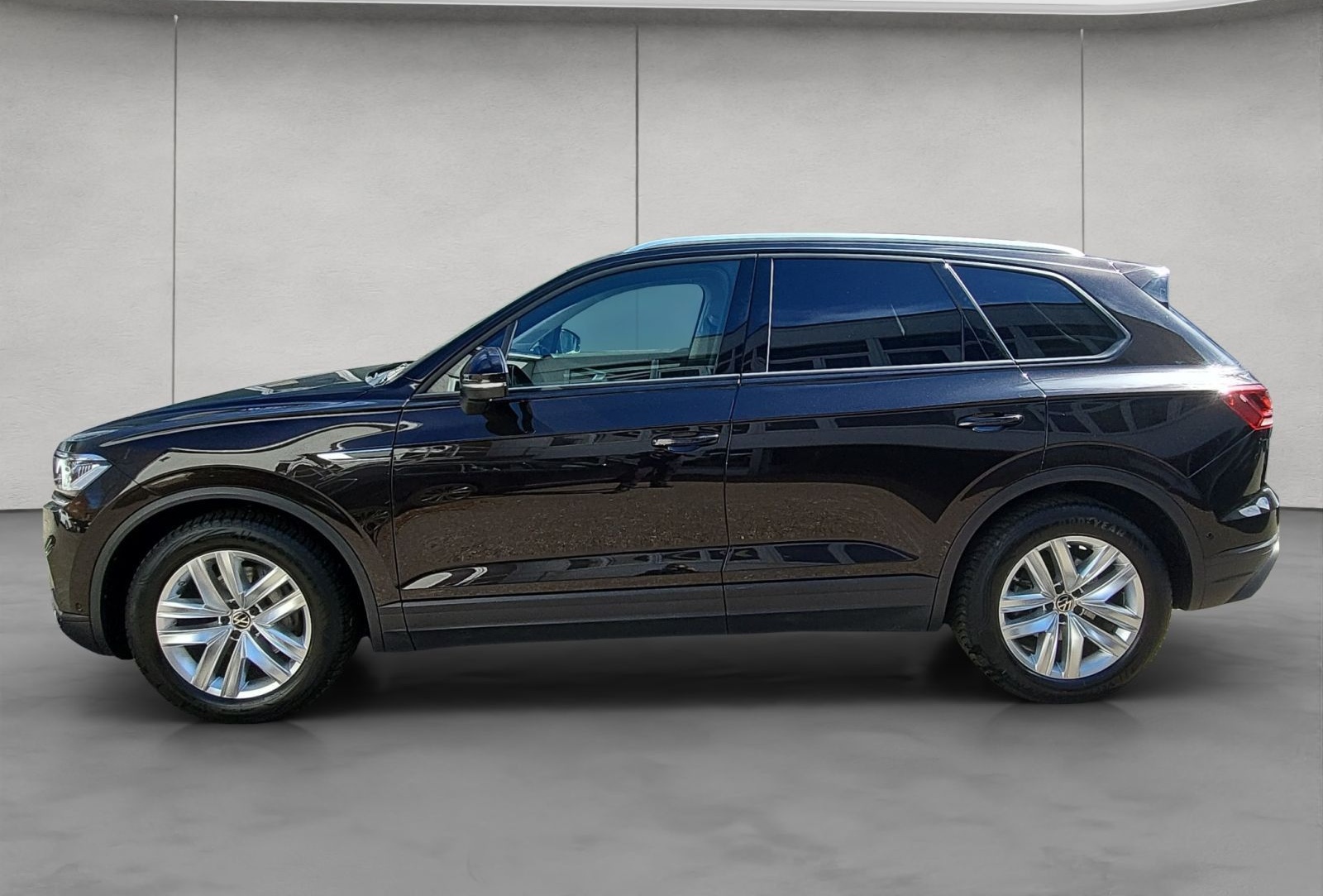 Volkswagen Touareg 3.0 TDI 4Motion Tip. AHK/Kamera/Leder foto 2