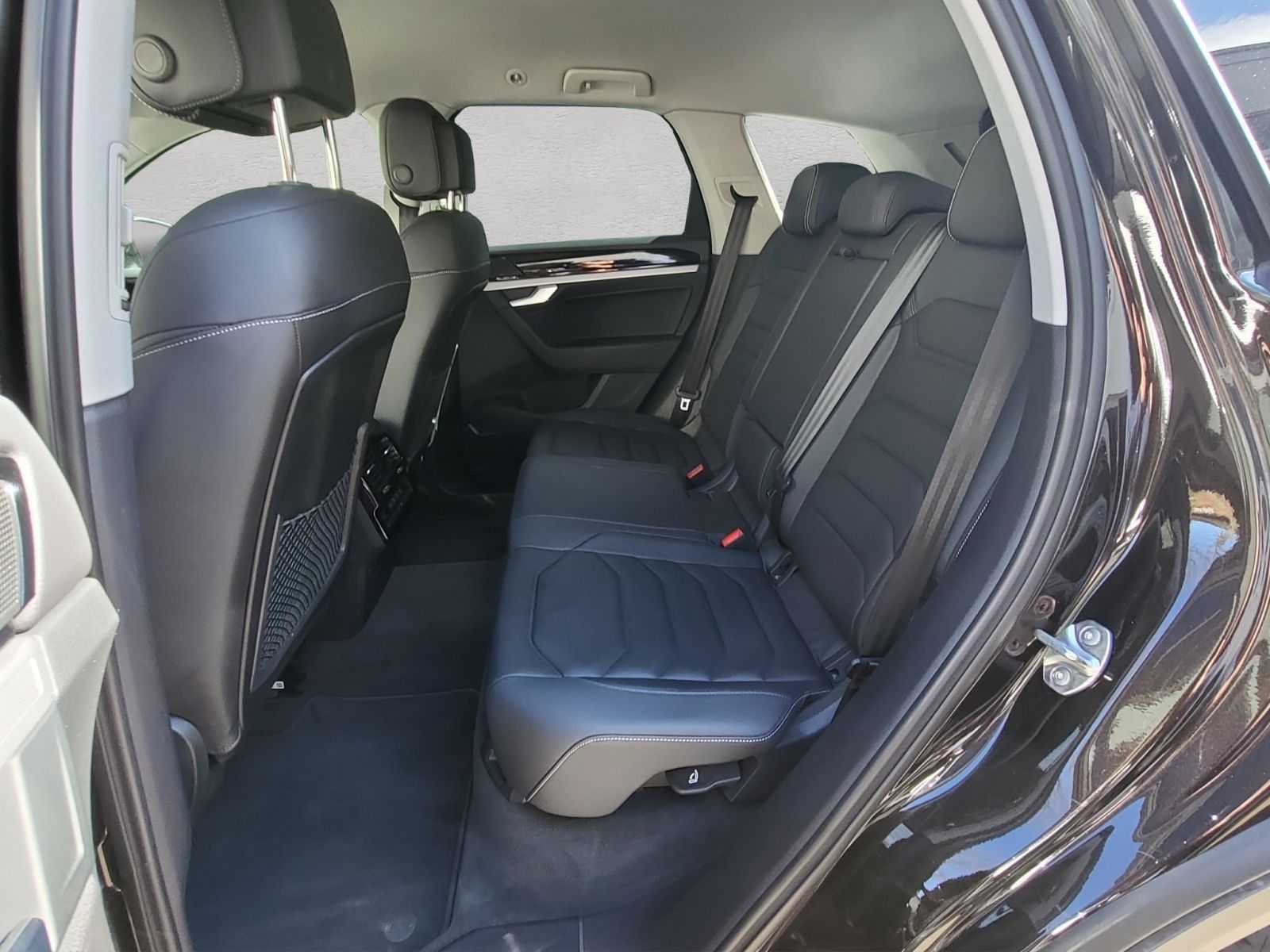 Volkswagen Touareg 3.0 TDI 4Motion Tip. AHK/Kamera/Leder foto 18