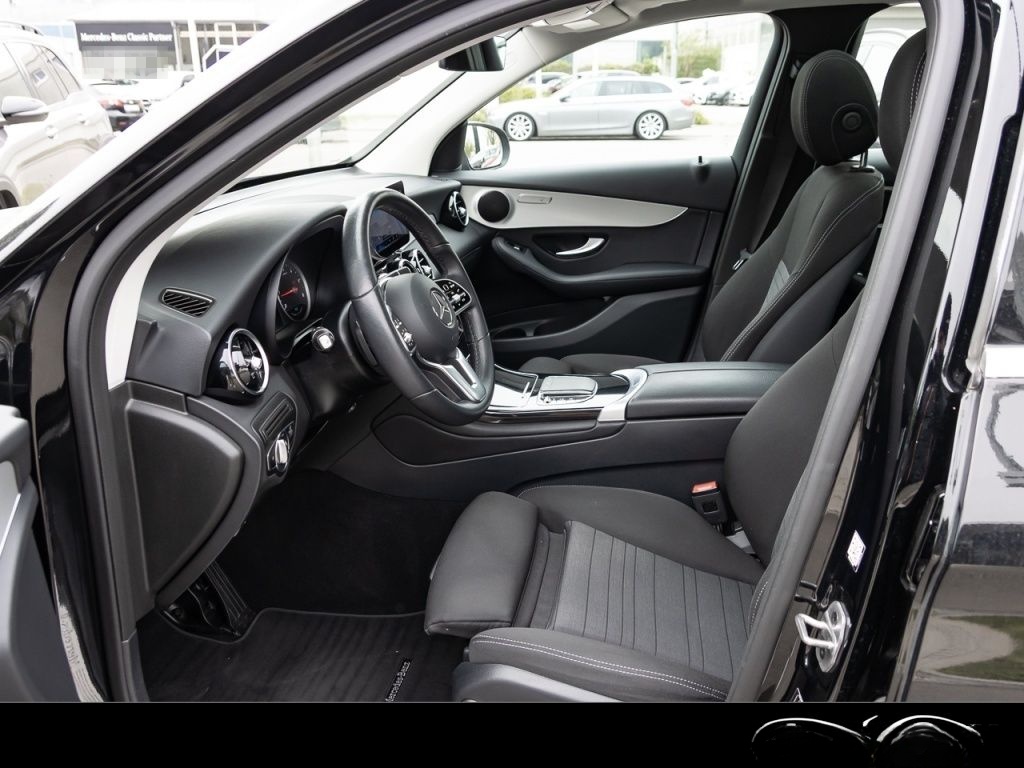 Mercedes-Benz GLC 300 de 4M *LED*Cam*Pano*EasyP*ParkA*MBUX*LMR foto 17
