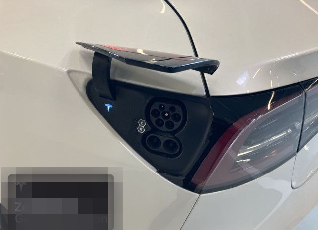 Tesla Model 3 Long Range AWD foto 18