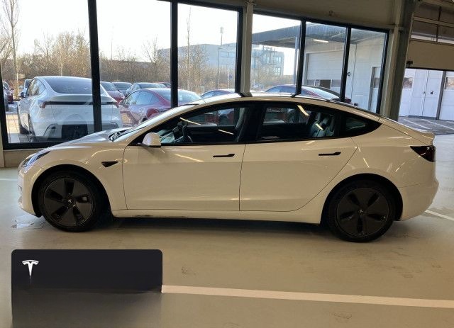 Tesla Model 3 Long Range AWD foto 3