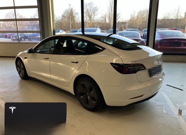 Tesla Model 3 Long Range AWD foto 4