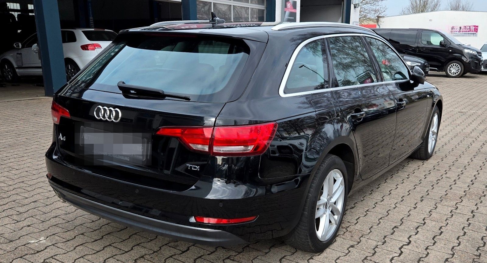 Audi A4 S-line Digitaltacho elektr.Sitz + Heck foto 7