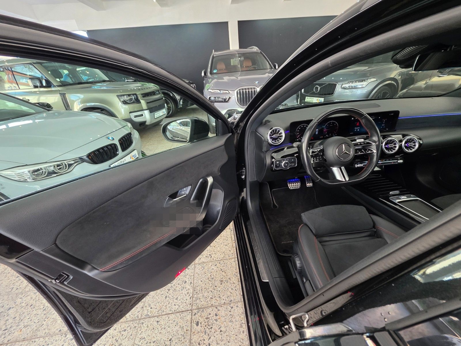 Mercedes-Benz A 200 d*AMG-Line*Panorama*Alcantara* foto 16