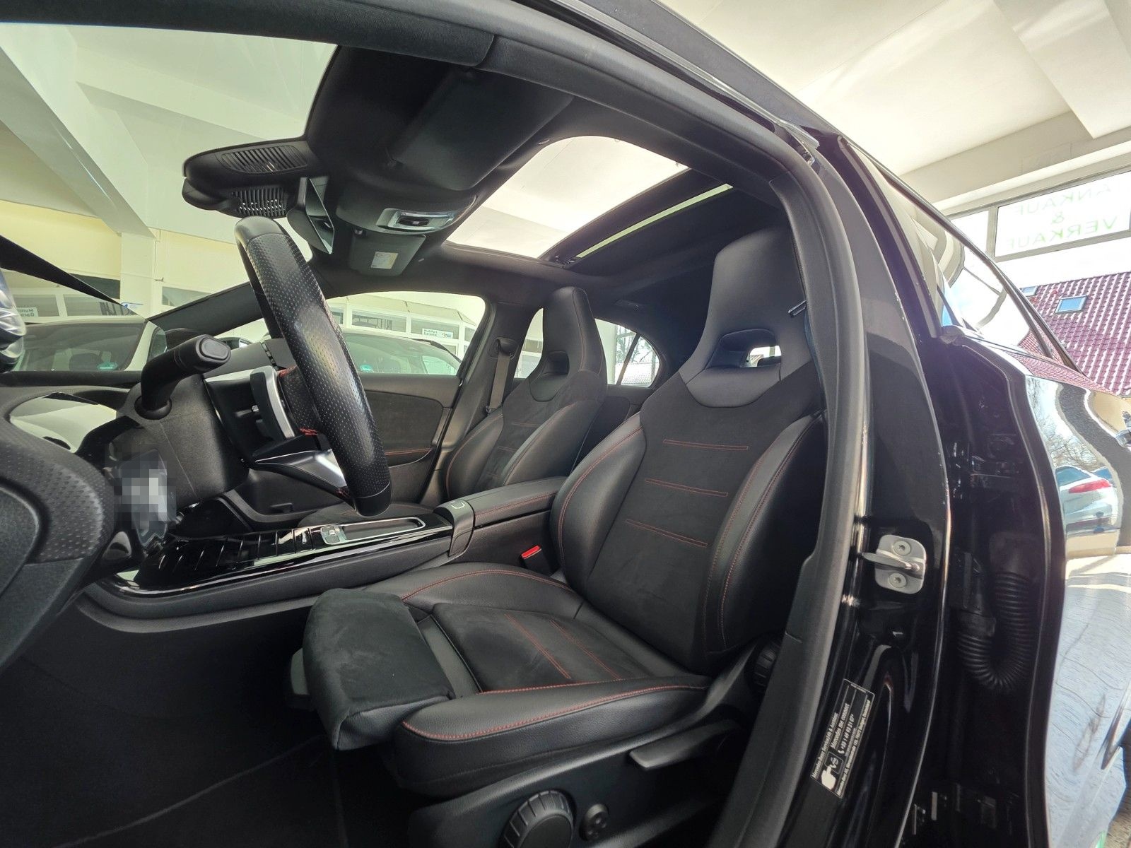 Mercedes-Benz A 200 d*AMG-Line*Panorama*Alcantara* foto 17