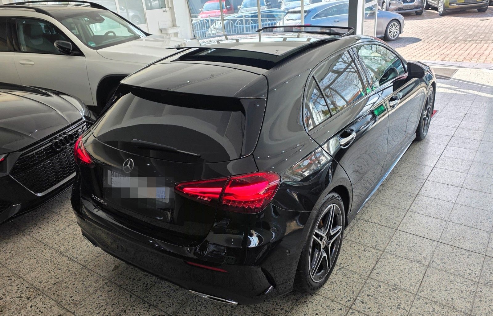 Mercedes-Benz A 200 d*AMG-Line*Panorama*Alcantara* foto 8