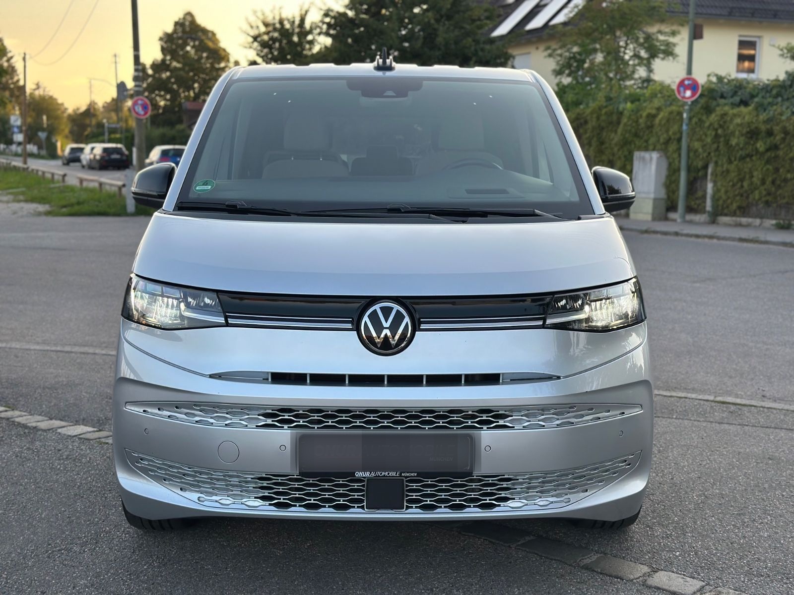 Volkswagen T7 Multivan Life DSG H&K HuD AHK ACC Standhzg. foto 2