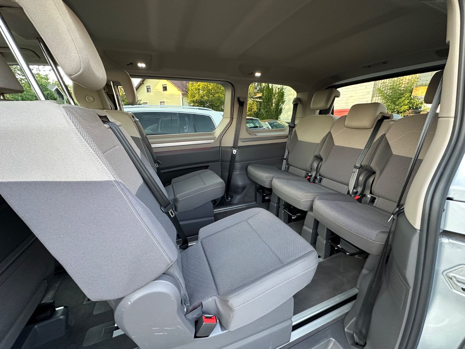 Volkswagen T7 Multivan Life DSG H&K HuD AHK ACC Standhzg. foto 19