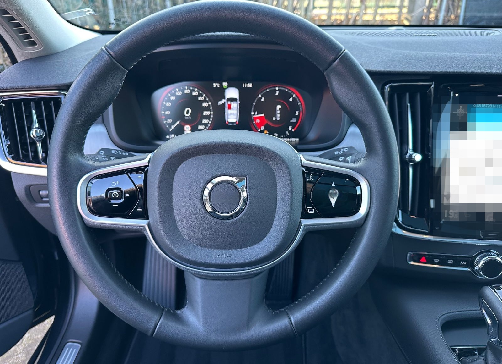 Volvo V90 Kombi Momentum Pro Navi Leder Pano HuD RFK foto 7