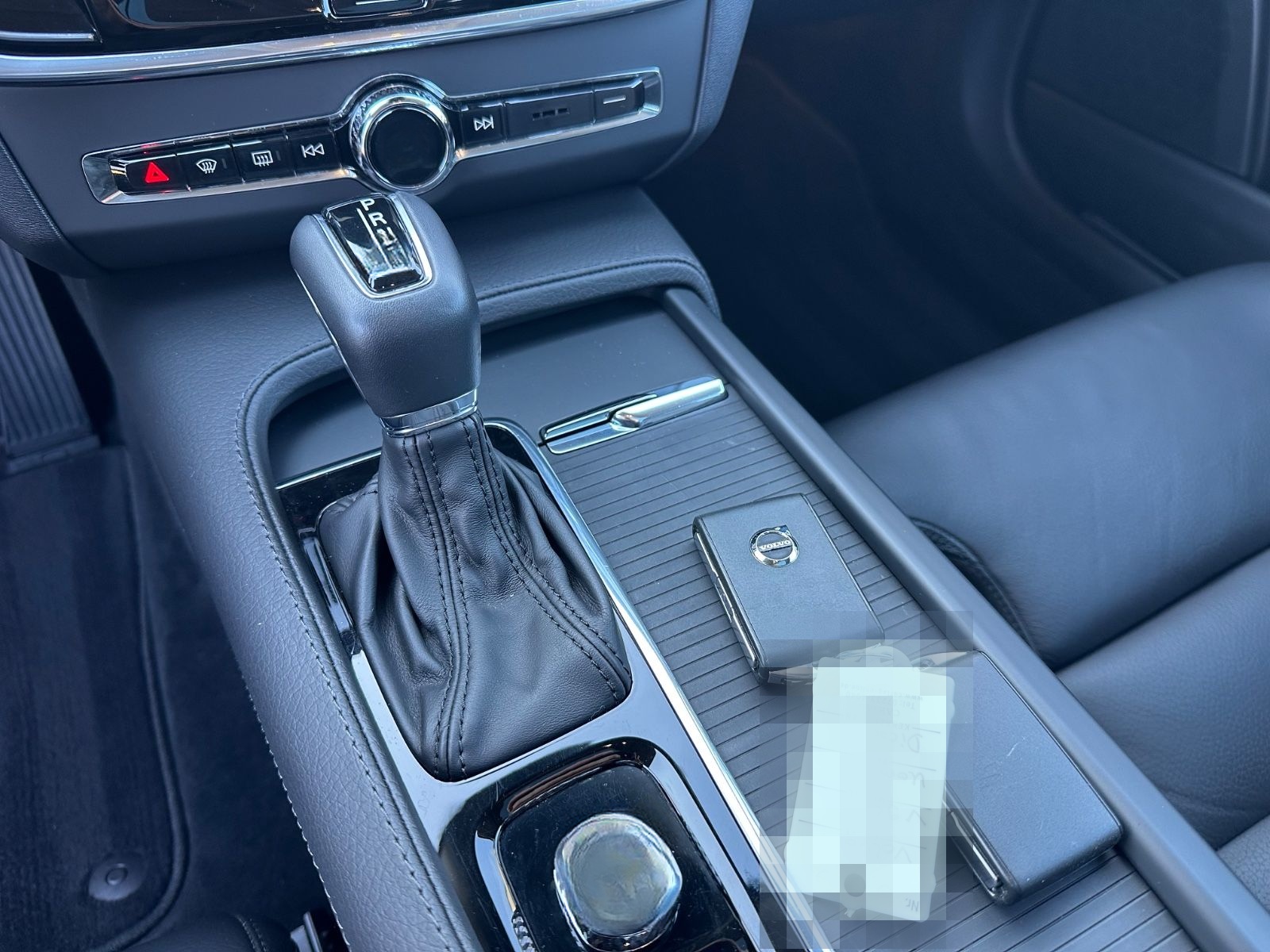 Volvo V90 Kombi Momentum Pro Navi Leder Pano HuD RFK foto 9