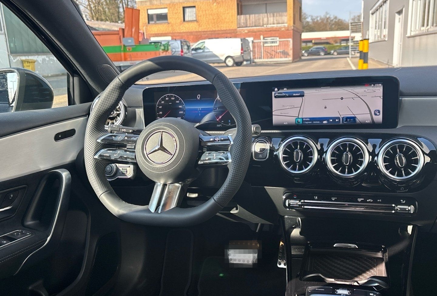 Mercedes-Benz A 200 d AMG Special-Edition Night Pano CarPlay foto 9