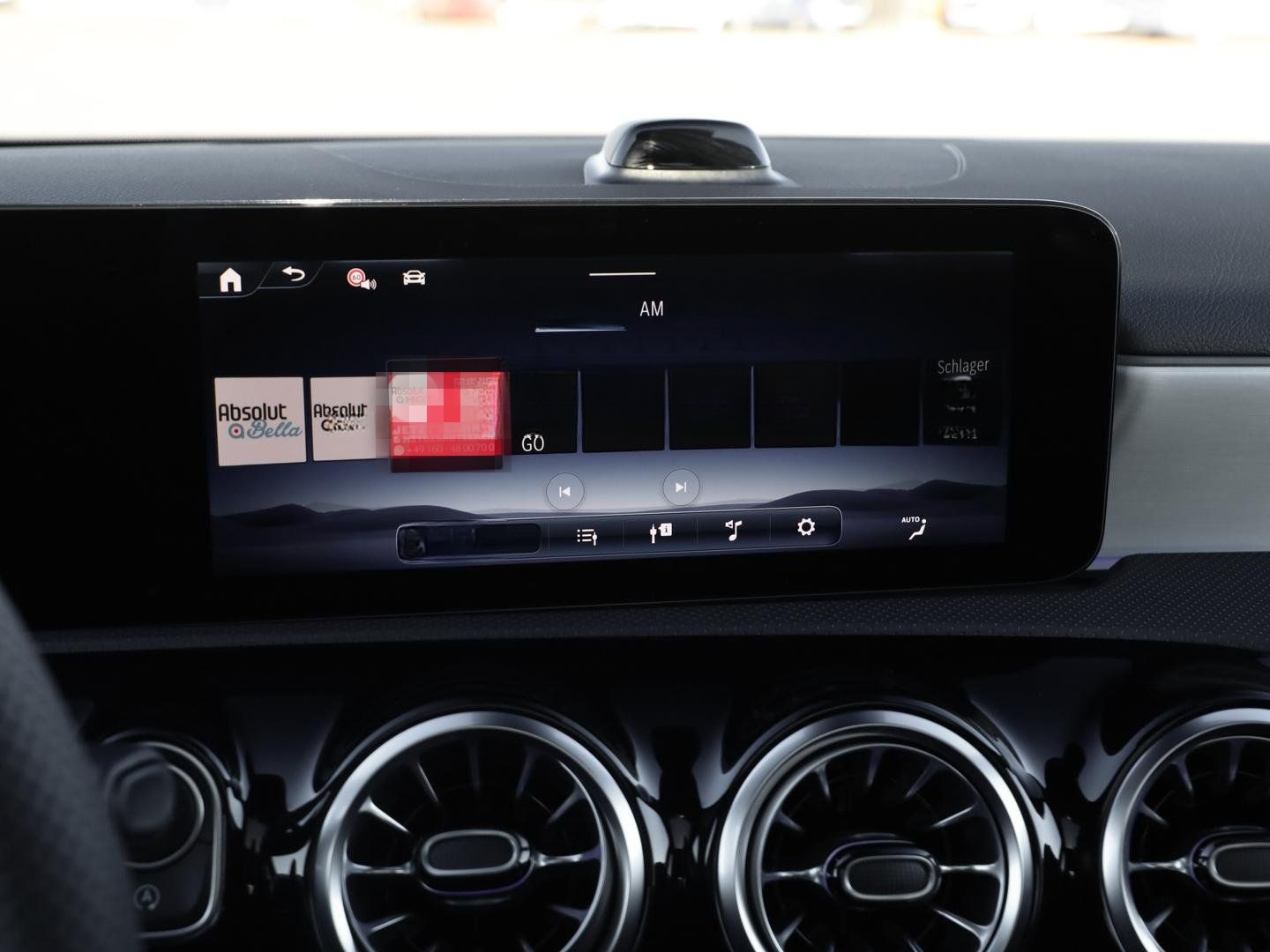 Mercedes-Benz A 200 d AMG Special-Edition Night Pano Ambiente foto 17