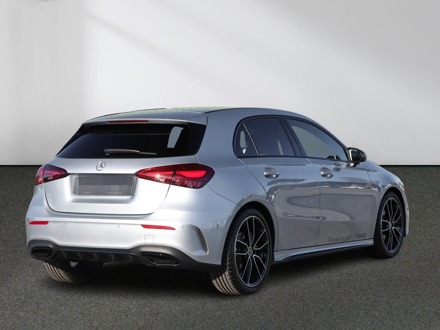 Mercedes-Benz A 200 d AMG Special-Edition Night Pano Ambiente foto 3