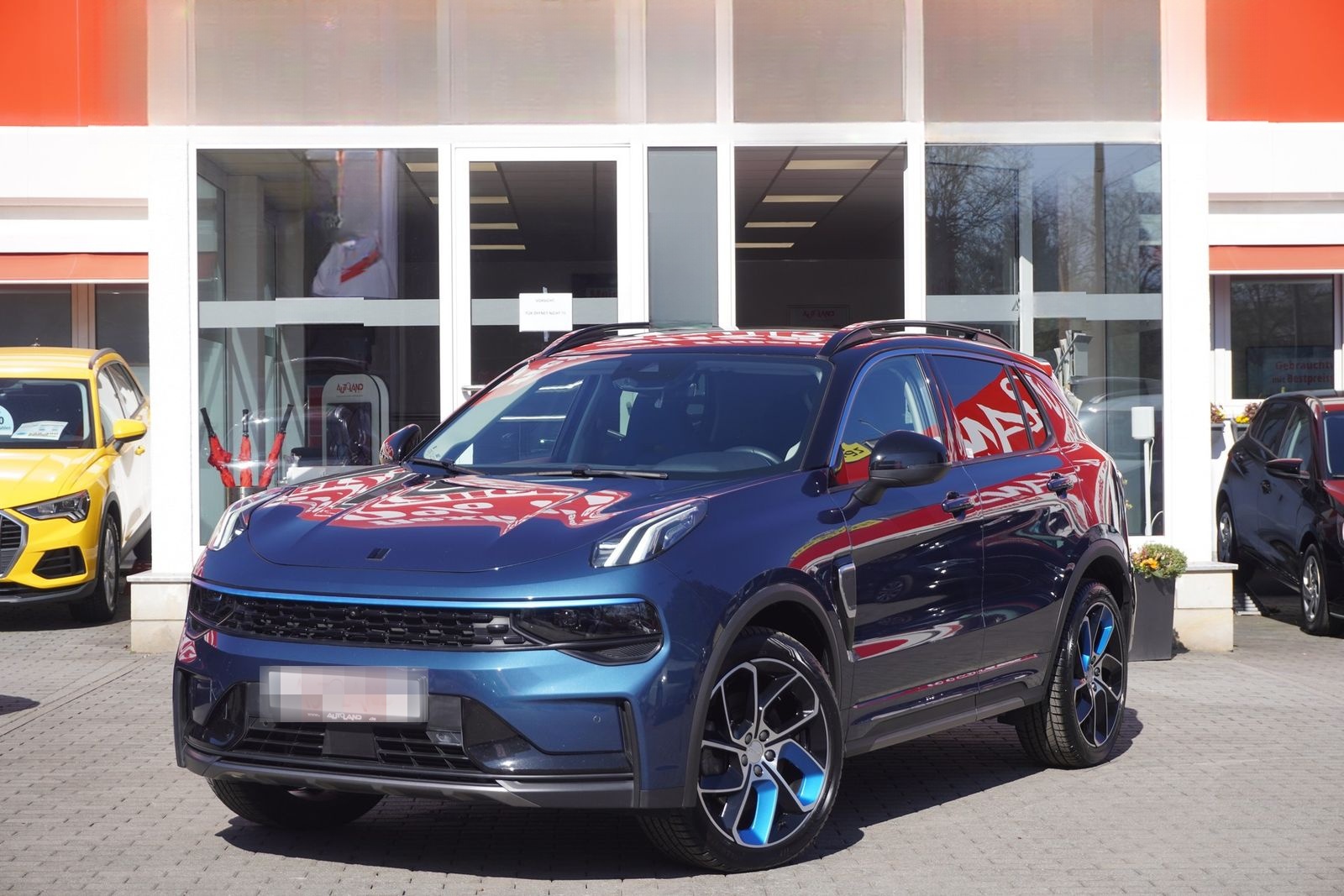 Lynk&Co 01 1.5 TD PHEV Aut. LED ACC 360° Pano foto 2