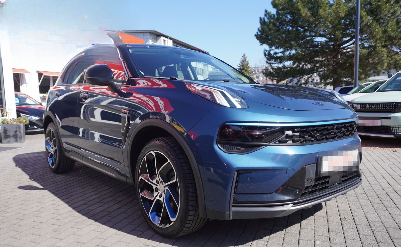 Lynk&Co 01 1.5 TD PHEV Aut. LED ACC 360° Pano foto 8