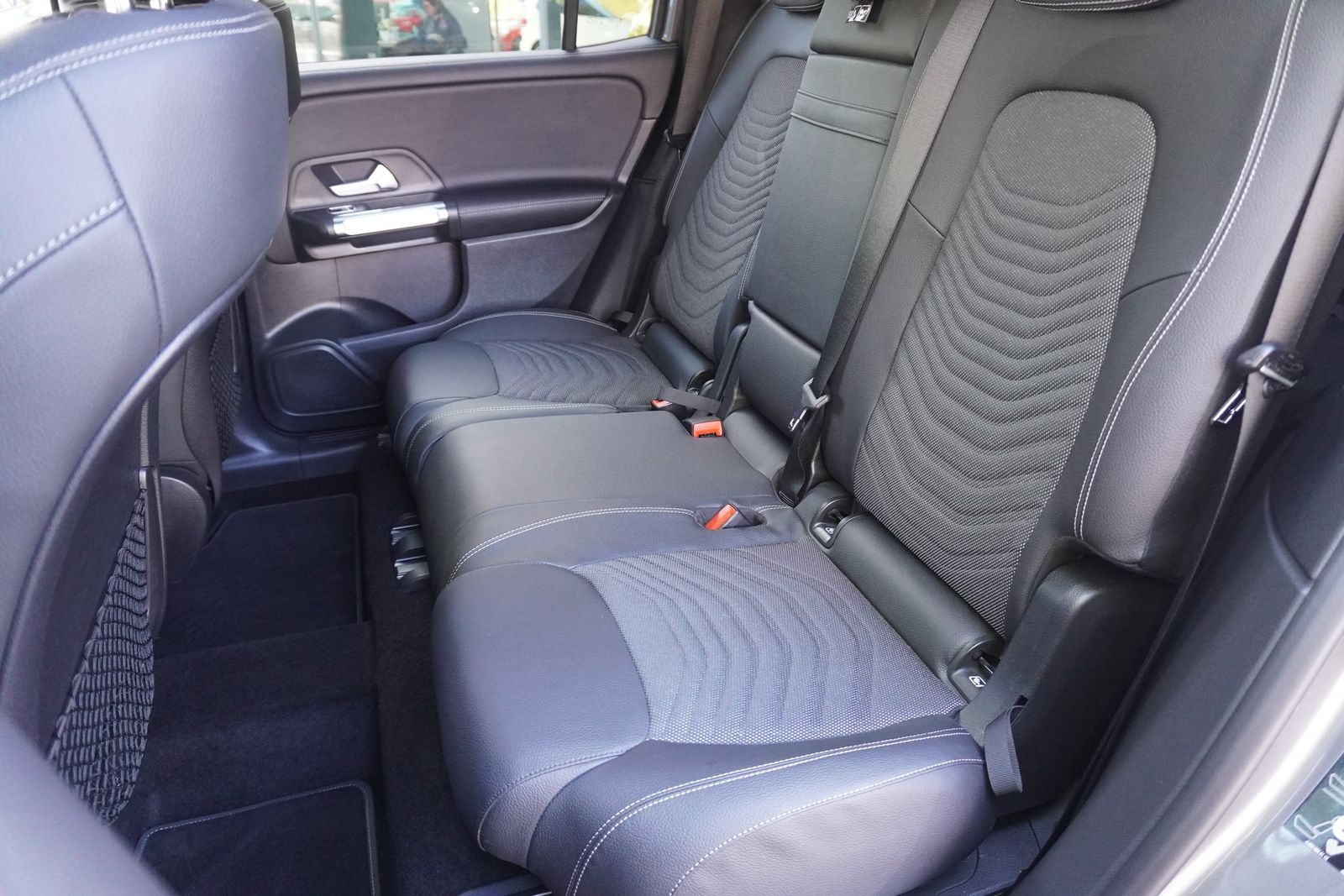 Mercedes-Benz GLB 250 Progressive AHK LED Kamera Navi DAB PDC foto 13