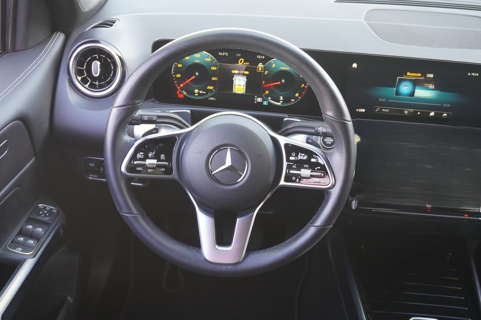 Mercedes-Benz GLB 250 Progressive AHK LED Kamera Navi DAB PDC foto 15