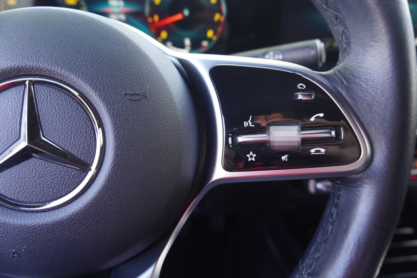 Mercedes-Benz GLB 250 Progressive AHK LED Kamera Navi DAB PDC foto 19