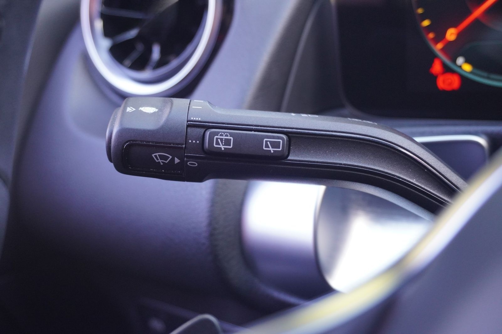 Mercedes-Benz GLB 250 Progressive AHK LED Kamera Navi DAB PDC foto 21